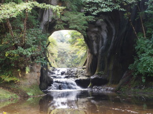 濃溝の滝　Nomizo Falls